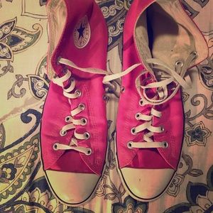 PINK Converse Chuck Taylors—Men’s 11, Women’s 13